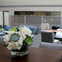 Cargar imagen en el visor de la galería, Restaurant & Bar - The Blooming Idea