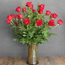 Lade das Bild in den Galerie-Viewer, Mad for You (24 Roses) - The Blooming Idea