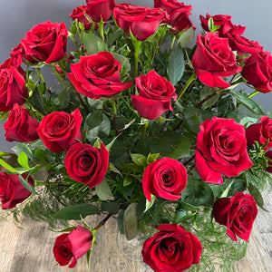 Infinite Love (36 Roses)